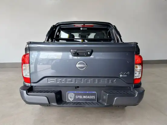 NISSAN-FRONTIER-2023