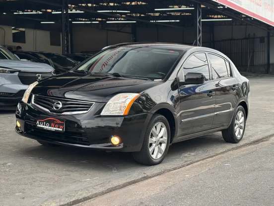 NISSAN-SENTRA-2010