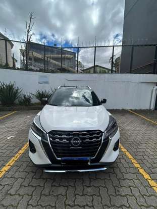 NISSAN-KICKS-2023