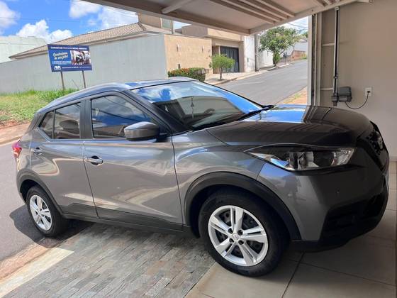 NISSAN KICKS 1.6 16V FLEXSTART SL 4P XTRONIC