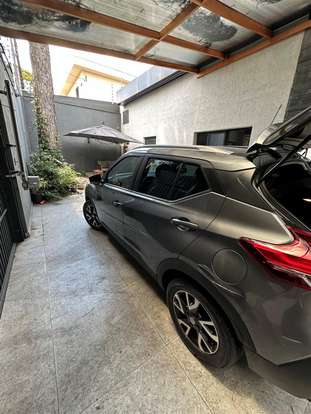 NISSAN-KICKS-2020