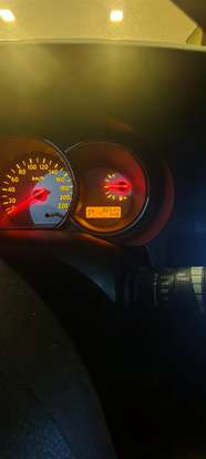 NISSAN-LIVINA-2014