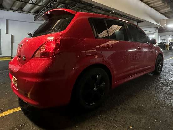NISSAN-TIIDA-1.8 SL 16V FLEX 4P MANUAL NISSAN-TIIDA-2011