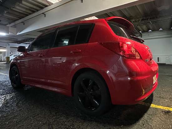 NISSAN-TIIDA-2011
