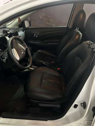 NISSAN-VERSA-2019