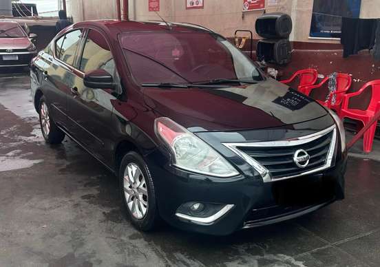 NISSAN-VERSA-2016