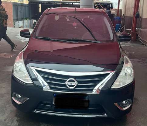 NISSAN-VERSA-2016
