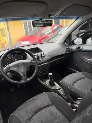 PEUGEOT-207-2009