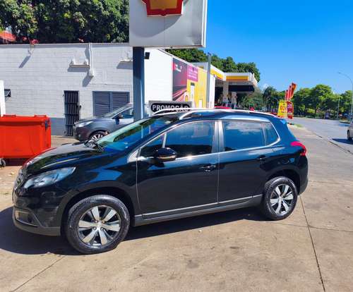 PEUGEOT-2008-2017