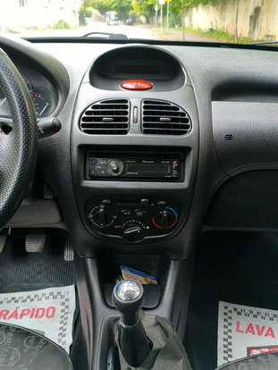PEUGEOT-206-2008