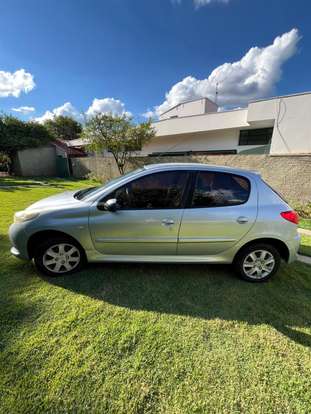 PEUGEOT-207-2011