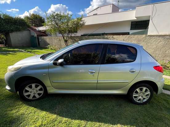 PEUGEOT-207-1.4 XR 8V FLEX 4P MANUAL PEUGEOT-207-2011