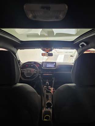 PEUGEOT-208-2024