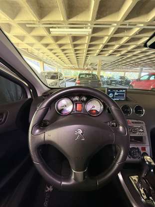 PEUGEOT-308-2013