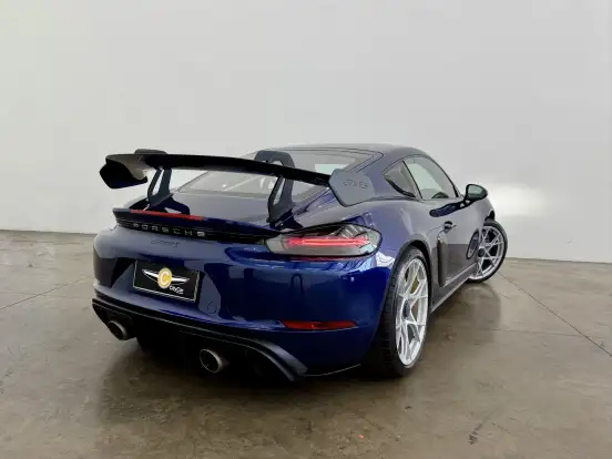 PORSCHE-718-2023