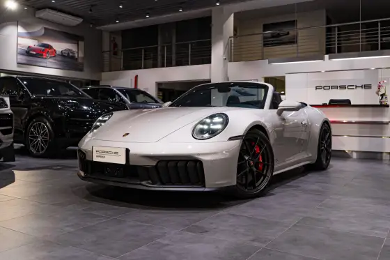 PORSCHE 911 3.6 24V H6 T-HYBRID CARRERA GTS CABRIOLET PDK