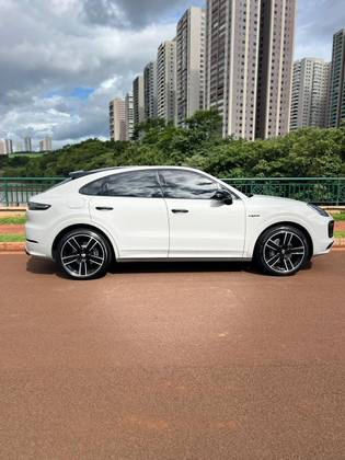 PORSCHE CAYENNE 3.0 V6 E-HYBRID COUPÉ AWD TIPTRONIC S