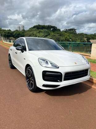 PORSCHE-CAYENNE-2023
