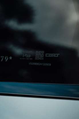 PORSCHE-MACAN-2024