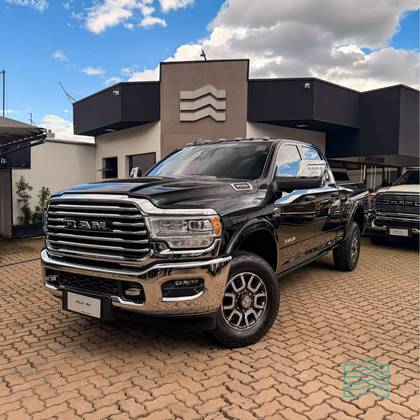 RAM 3500 6.7 I6 TURBO DIESEL LIMITED LONGHORN CD 4X4  AUTOMÁTICO