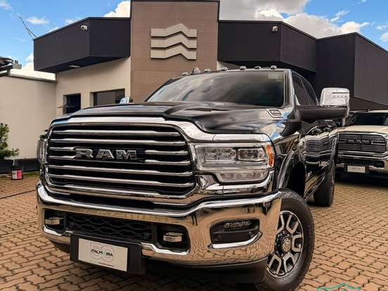 RAM-3500-6.7 I6 TURBO DIESEL LIMITED LONGHORN CD 4X4 AUTOMÁTICO RAM-3500-2024