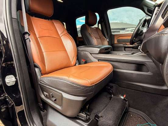 RAM-3500-6.7 I6 TURBO DIESEL LIMITED LONGHORN CD 4X4 AUTOMÁTICO RAM-3500-2024