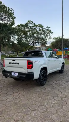 RAM-RAMPAGE-2.0 HURRICANE 4 TURBO GASOLINA R/T 4X4 AUTOMÁTICO RAM-RAMPAGE-2025