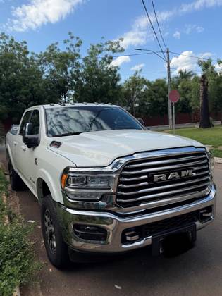 RAM 3500 6.7 I6 TURBO DIESEL LIMITED LONGHORN CD 4X4  AUTOMÁTICO