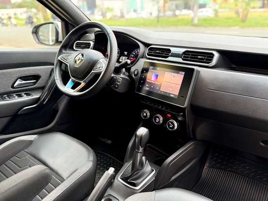 RENAULT-DUSTER-2020