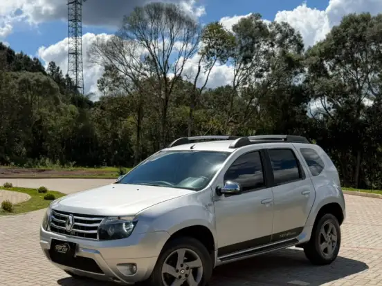 RENAULT-DUSTER-2.0 DYNAMIQUE 4X2 16V FLEX 4P AUTOMÁTICO RENAULT-DUSTER-2013