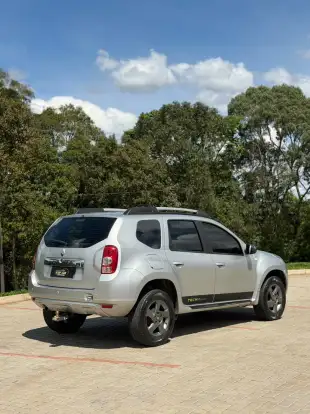 RENAULT-DUSTER-2013