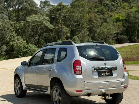 RENAULT-DUSTER-2.0 DYNAMIQUE 4X2 16V FLEX 4P AUTOMÁTICO RENAULT-DUSTER-2013