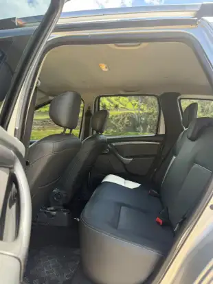 RENAULT-DUSTER-2013