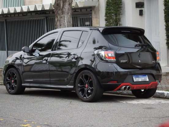 RENAULT-SANDERO-2.0 16V HI-FLEX RS RACING SPIRIT MANUAL RENAULT-SANDERO-2017