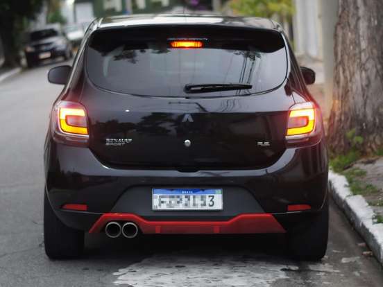 RENAULT-SANDERO-2.0 16V HI-FLEX RS RACING SPIRIT MANUAL RENAULT-SANDERO-2017