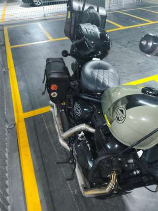 ROYAL ENFIELD-SHOTGUN 650 DRILL GREEN-2026