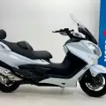 SUZUKI BURGMAN 650 EXECUTIVE SUZUKI BURGMAN 650 EXECUTIVE