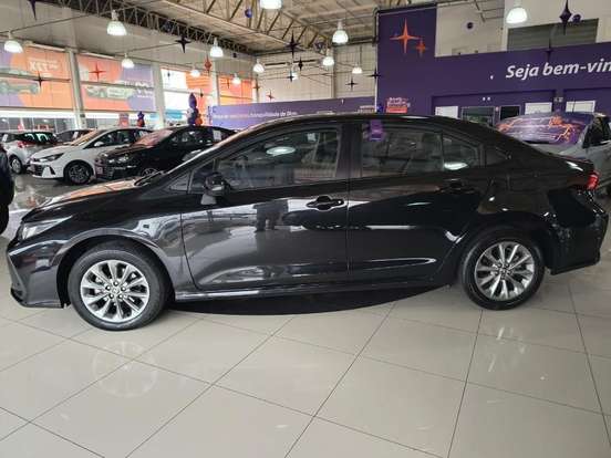 TOYOTA-COROLLA-2024