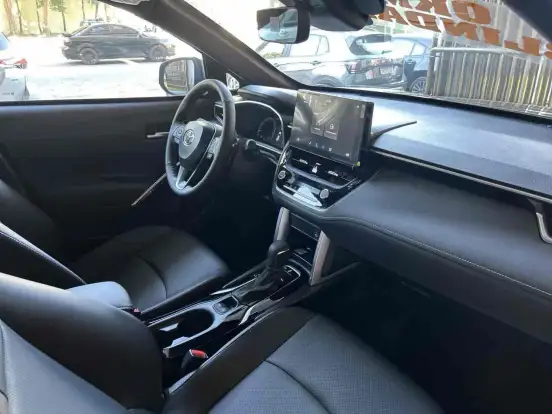 TOYOTA-COROLLA CROSS-2026