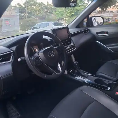 TOYOTA-COROLLA CROSS-2021