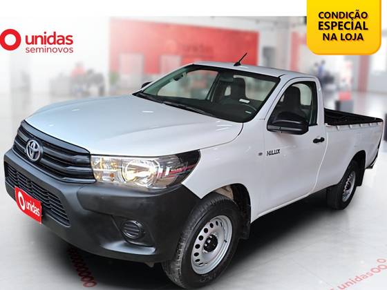 TOYOTA HILUX 2.8 D-4D TURBO DIESEL CS 4X4 MANUAL