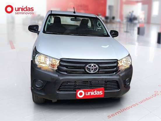 TOYOTA-HILUX-2.8 D-4D TURBO DIESEL CS 4X4 MANUAL TOYOTA-HILUX-2024