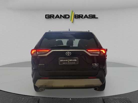 TOYOTA-RAV4-2024