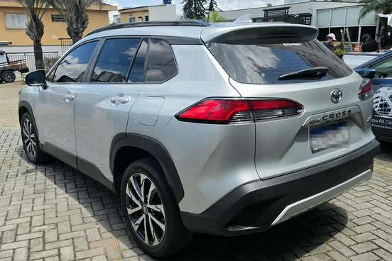 TOYOTA-COROLLA CROSS-2022