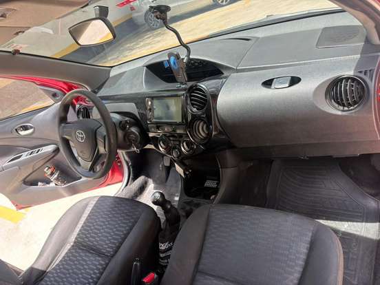 TOYOTA-ETIOS-1.3 X 16V FLEX 4P MANUAL TOYOTA-ETIOS-2015