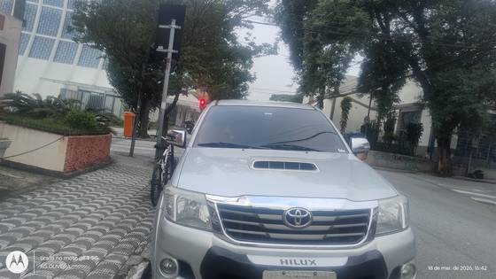TOYOTA HILUX 3.0 SR 4X4 CD 16V TURBO INTERCOOLER DIESEL 4P MANUAL