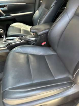TOYOTA-HILUX SW4-2021