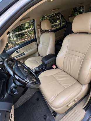 TOYOTA-HILUX SW4-2013
