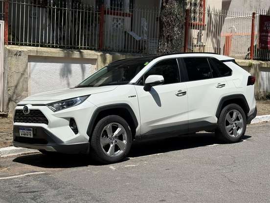 TOYOTA-RAV4-2019