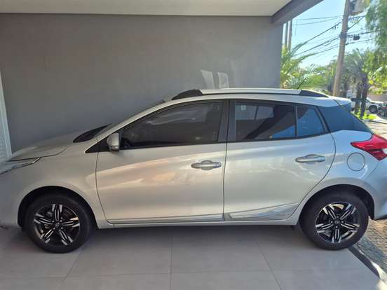 TOYOTA-YARIS-1.5 16V FLEX XL MULTIDRIVE TOYOTA-YARIS-2022
